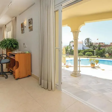 4 Bedroom Awesome In * Marbella