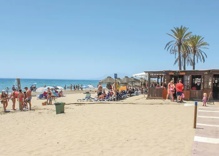 4 Bedroom Lovely In Holiday home Marbella